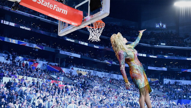 Illustration for article titled 5 Pictures Of Dolly Parton Dunking That You Can’t Find Anywhere Else...Because They’re Fake, Okay?! They Aren’t Real! We Made Them In Photoshop So You Would Like Us